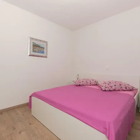 Rose&ana Apartment