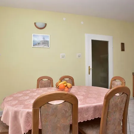 Rose&ana Apartment *