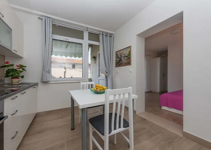 Rose&ana Apartman Makarska